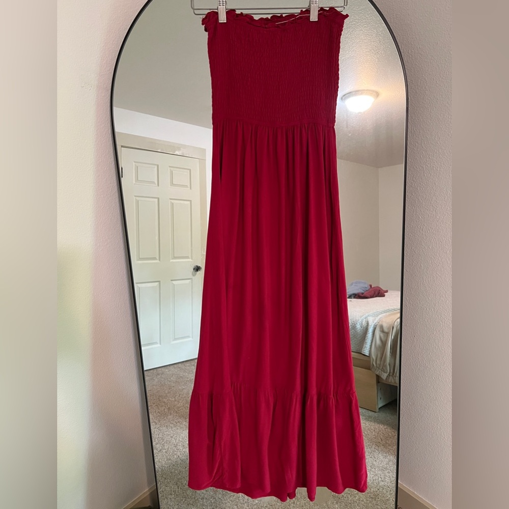 fuschia strapless dress